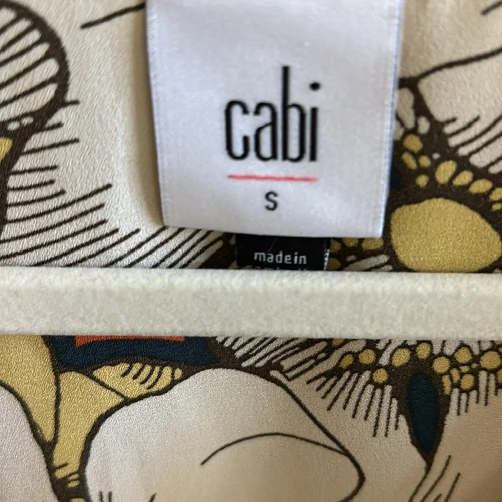 Cabi Sequel Blouse - Picture 6 of 8